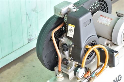 コンプレッサー アネスト岩田 TLPC07-10中古