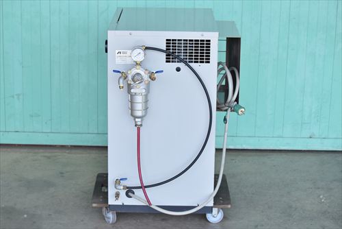 コンプレッサー アネスト岩田 CFP07C-8.5中古