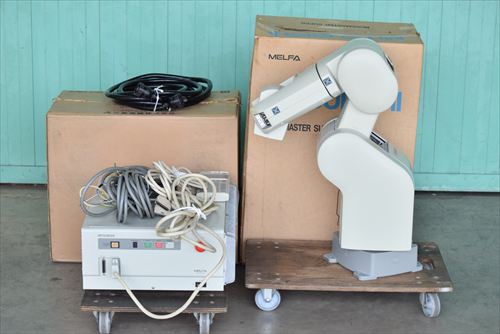 ロボット 三菱電機 RV-E3J中古