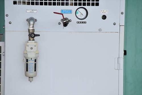 コンプレッサー 明治 DPK-22B6中古