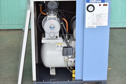 コンプレッサー アネスト岩田 CFP15-8.5中古