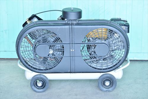 エンジンコンプレッサー アネスト岩田 PLUE22B-10中古