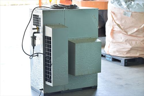 コンプレッサー アネスト岩田 CLP37E-8.5D中古