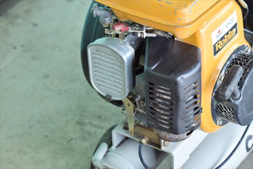 エンジンコンプレッサー アネスト岩田 PLUE22-7中古