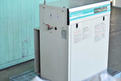 中古 日立 POD-1.5M6 コンプレッサー