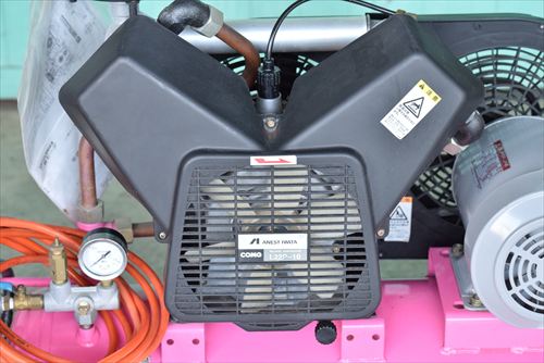 中古 アネスト岩田 IC-2B コンプレッサー
