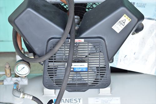 中古 アネスト岩田 TFP22-10 コンプレッサー
