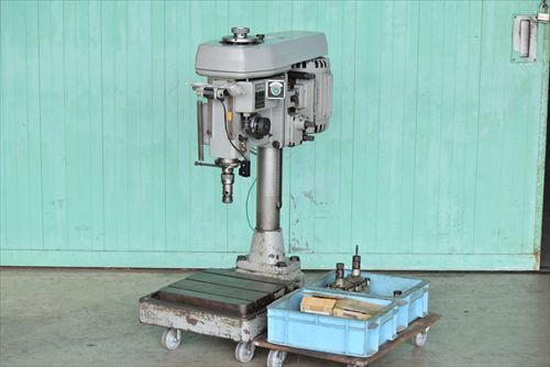 
                タッピング盤ブラザー工業BT2-223中古