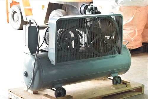 中古 日立 7.5P-9.5VA6 コンプレッサー