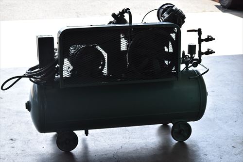 コンプレッサー 日立産機システム 3.7P-9.5VB6中古
