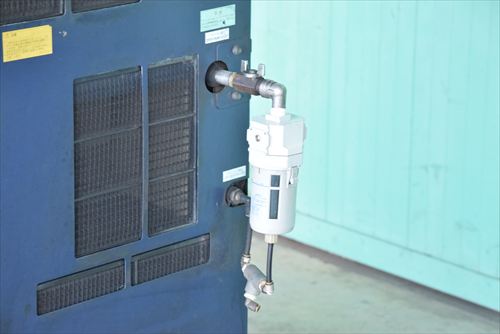 スクリューコンプレッサー 三井精機 Z086AS4-R中古