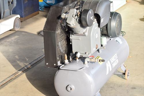コンプレッサー アネスト岩田 TLP55EG-10中古