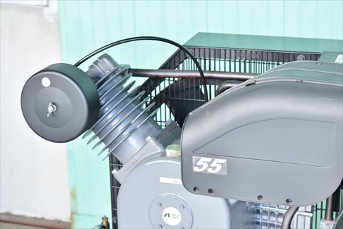 コンプレッサー アネスト岩田 TLP55EG-10中古