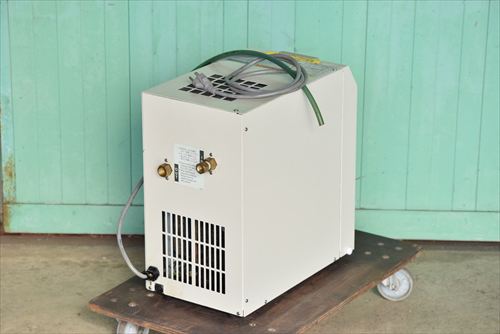 エアードライヤー SMC IDF1E-10-X106中古