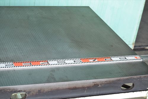 定盤 ナベヤ 1000×1000中古