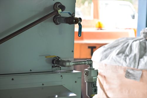 コンプレッサー アネスト岩田 CFP55B-8.5D中古