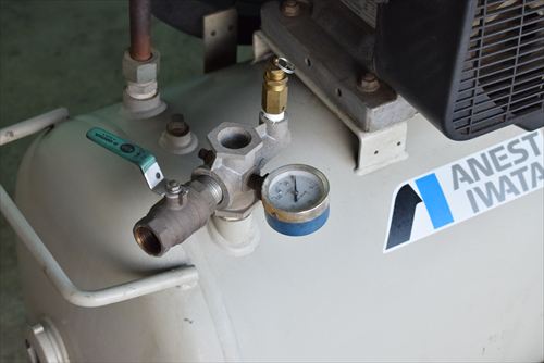 【5.5kW】コンプレッサー アネスト岩田 TFP55-10中古