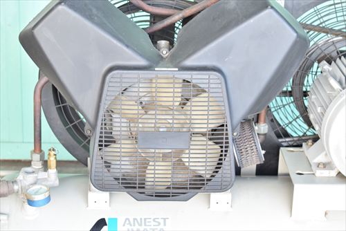 【5.5kW】コンプレッサー アネスト岩田 TFP55-10中古