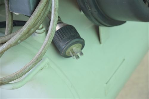 【5.5kW】コンプレッサー アネスト岩田 TFP55-10中古