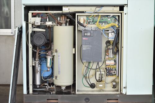 【22kW】スクリューコンプレッサー 三井精機 i-14022A-R中古