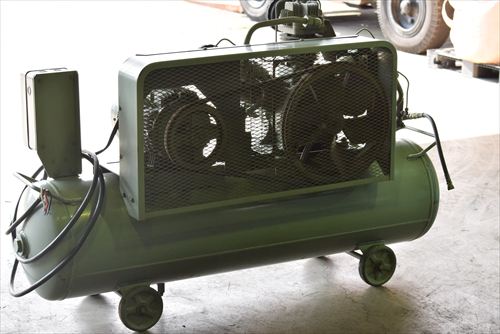 【5.5kW】コンプレッサー 日立製作所 5.5OU-7.5G6中古