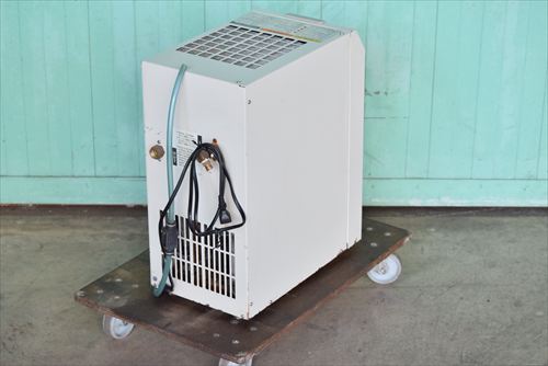 エアードライヤー SMC IDF3E-10中古