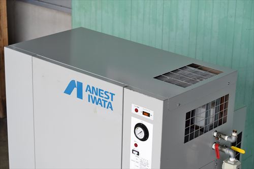 【2.2kW】コンプレッサー アネスト岩田 CFP22CF-8.5D中古