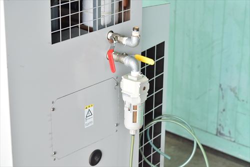 【2.2kW】コンプレッサー アネスト岩田 CFP22CF-8.5D中古