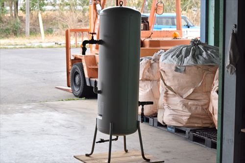 エアータンク アネスト岩田 SAT-220B-120中古