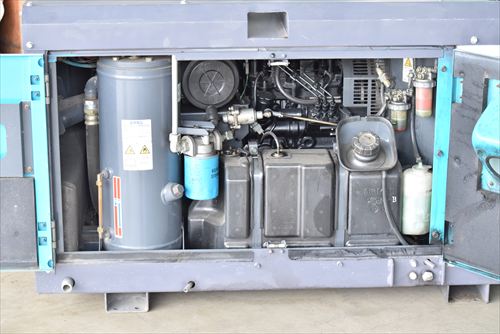 【19.2kW】エンジンコンプレッサー 北越工業（エアマン） PDS100S中古