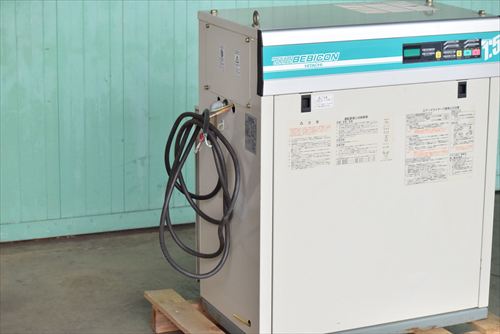 【1.5kW】コンプレッサー 日立産機システム POD-1.5M5中古