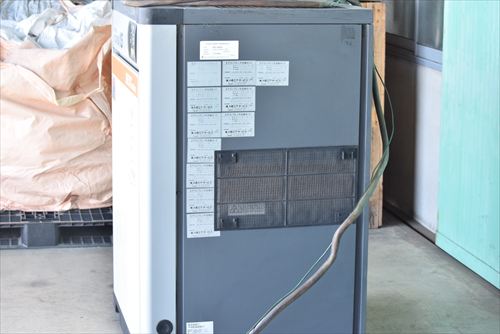 【15kW】スクリューコンプレッサー 日立産機システム OSP-15M6AN中古