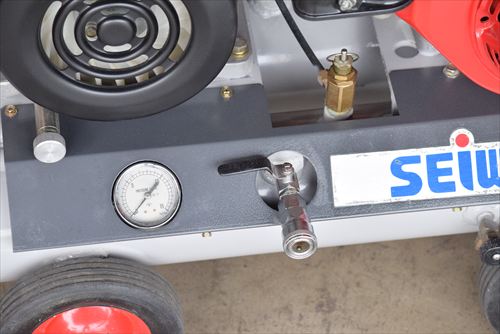 【1.5kW】エンジンコンプレッサー 精和産業(SEIWA) SC-15GL中古