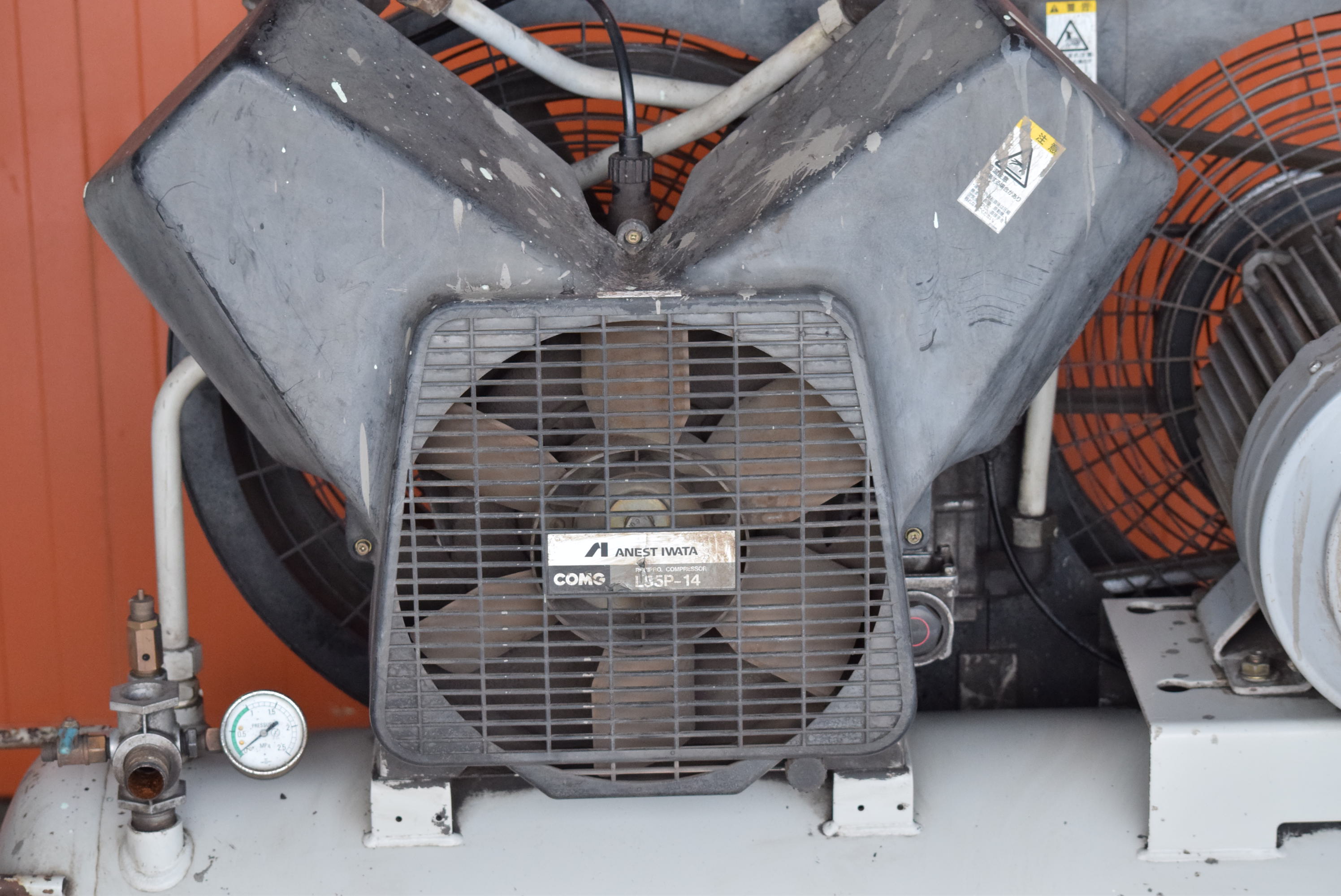 【5.5kW】コンプレッサー アネスト岩田 TLP55-10中古