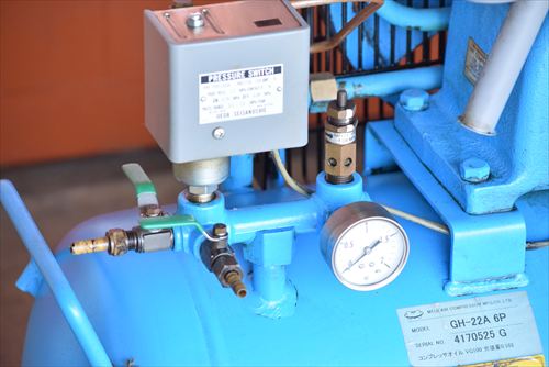 【2.2kW】コンプレッサー 明治機械 GH-22A 6P中古