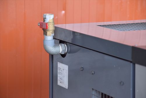 【15kW】スクリューコンプレッサー 日立産機システム OSP-15VARN中古