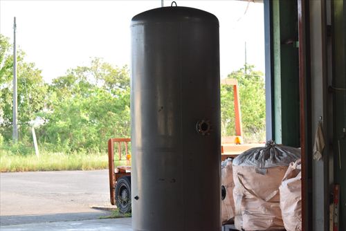 【2000L】エアータンク 旭ポンプ製作所 中古