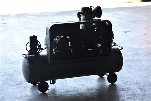 【1.5kW】コンプレッサー 日立産機システム 1.5OU-9.5G6中古