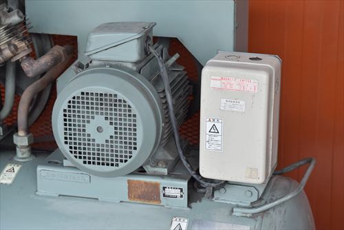 【7.5kW】コンプレッサー 日立産機システム 7.5P-9.5VA6中古