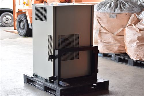 【1.5kW】コンプレッサー 日立産機システム POD-1.5MNP6中古