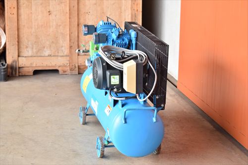 【2.2kW】コンプレッサー 明治機械 GK-22TCA 6P中古