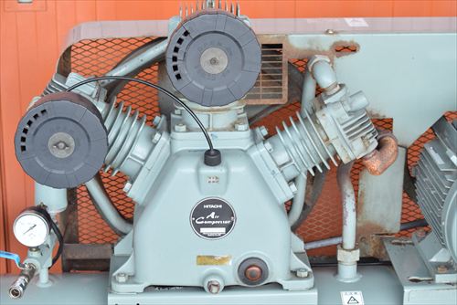 【7.5kW】コンプレッサー 日立産機システム 7.5P-9.5VA6中古