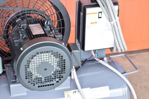 【3.7kW】コンプレッサー アネスト岩田 TLP37EF-10中古