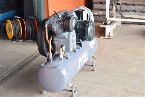 【3.7kW】コンプレッサー アネスト岩田 TLP37EF-10中古