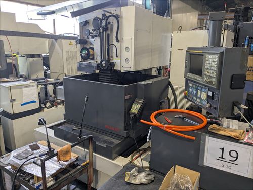 
                【現場物件】NCワイヤーカットファナック（FANUC）α-1C中古