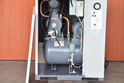 【1.5kW】コンプレッサー アネスト岩田 CLP15E-8.5中古