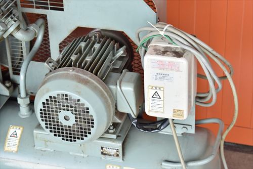 【2.2kW】コンプレッサー 日立産機システム 2.2P-9.5VA6中古
