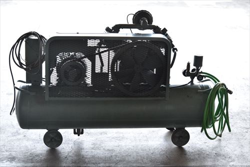 【2.2kW】コンプレッサー 日立産機システム 2.2P-9.5VA6中古