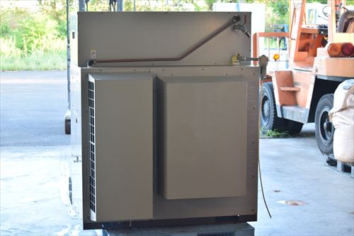 【11kW】コンプレッサー アネスト岩田 CFP110CC-8.5D中古