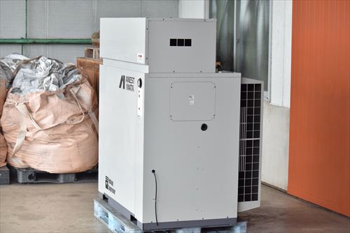 【11kW】コンプレッサー アネスト岩田 CFP110CC-8.5D中古